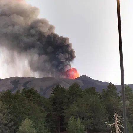 別荘 I Colori Del Sole ザッフェラーナ・エトネーア
